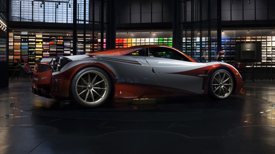  Pagani Huayra Lampo 2017 года  (фото 20 из 60)
